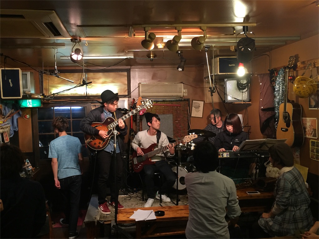 f:id:rockn-guitar:20161128225953j:image f:id:rockn-guitar:20161128225953j:image