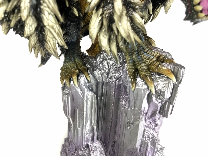 モンスターハンターワールド』弱点は雷属性！！CAPCOM フィギュア