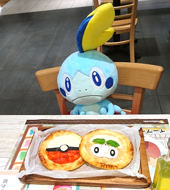 画像　「モクローのもっちりチーズピザ」を見て泣きそうになるメッソン