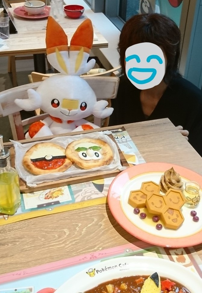 画像　ヒバニー様と記念撮影