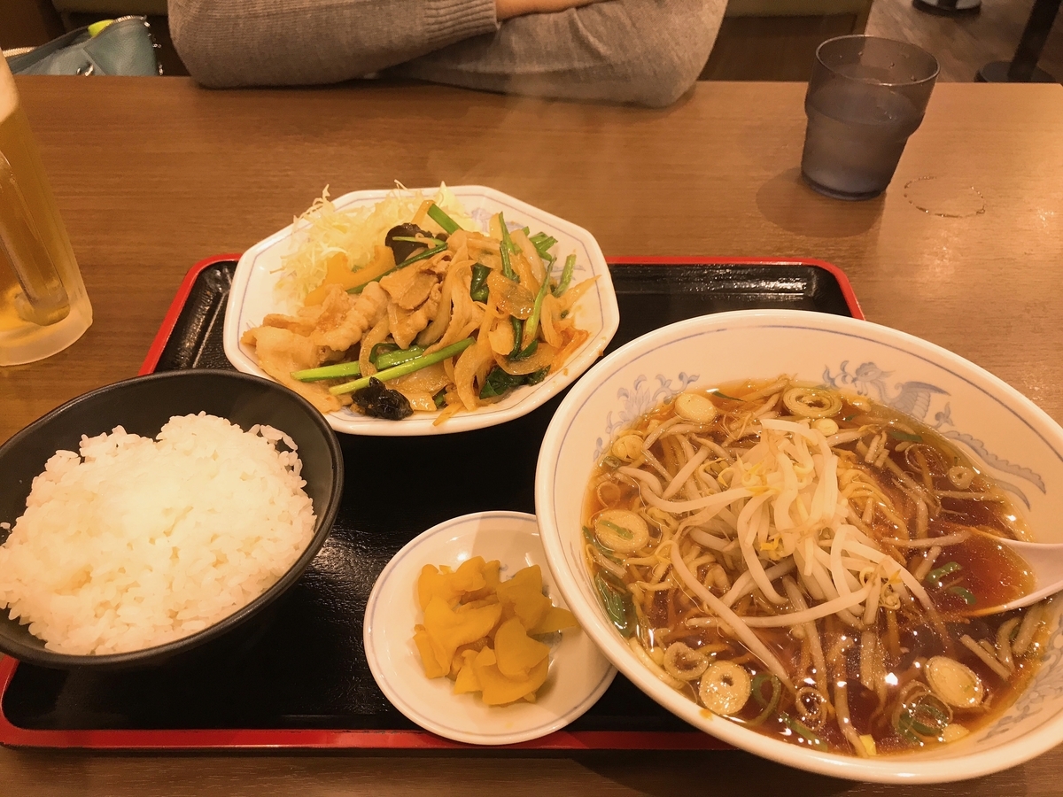 福しん　生姜焼き定食　おともラーメン