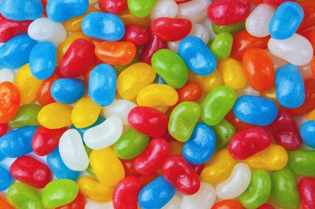 しょっぱいお菓子と甘いお菓子を交互に食べる人の心理学 d