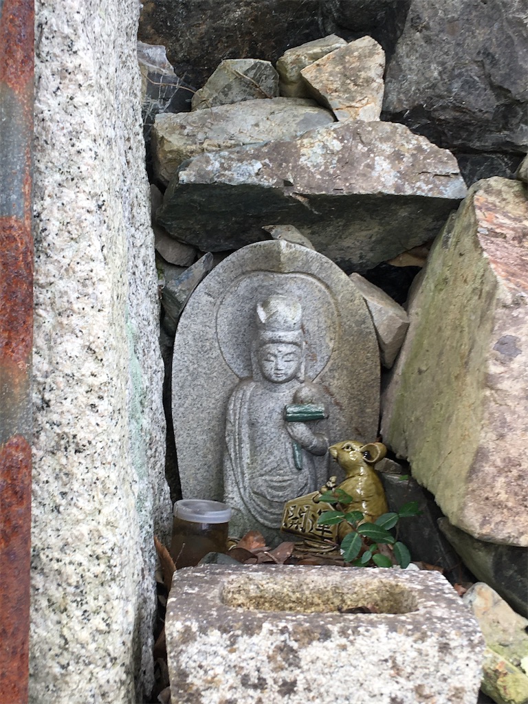 大阪/高槻市】摂津峡の行者岩 再訪 - シロンプトンでパンとお参りと