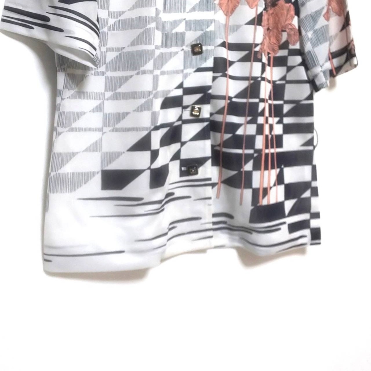 f:id:ruin-selectshop:20190604201904j:plain f:id:ruin-selectshop:20190604201904j:plain