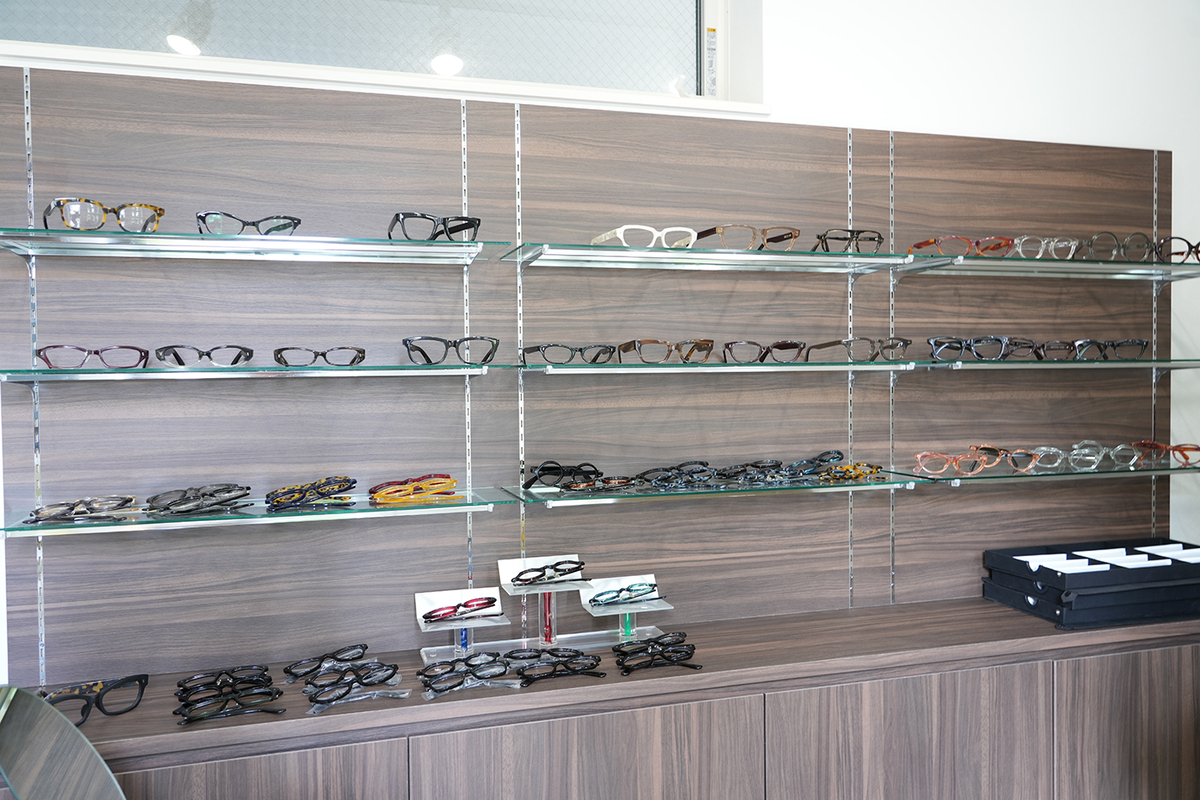 サンプル展示用ディスプレイ
