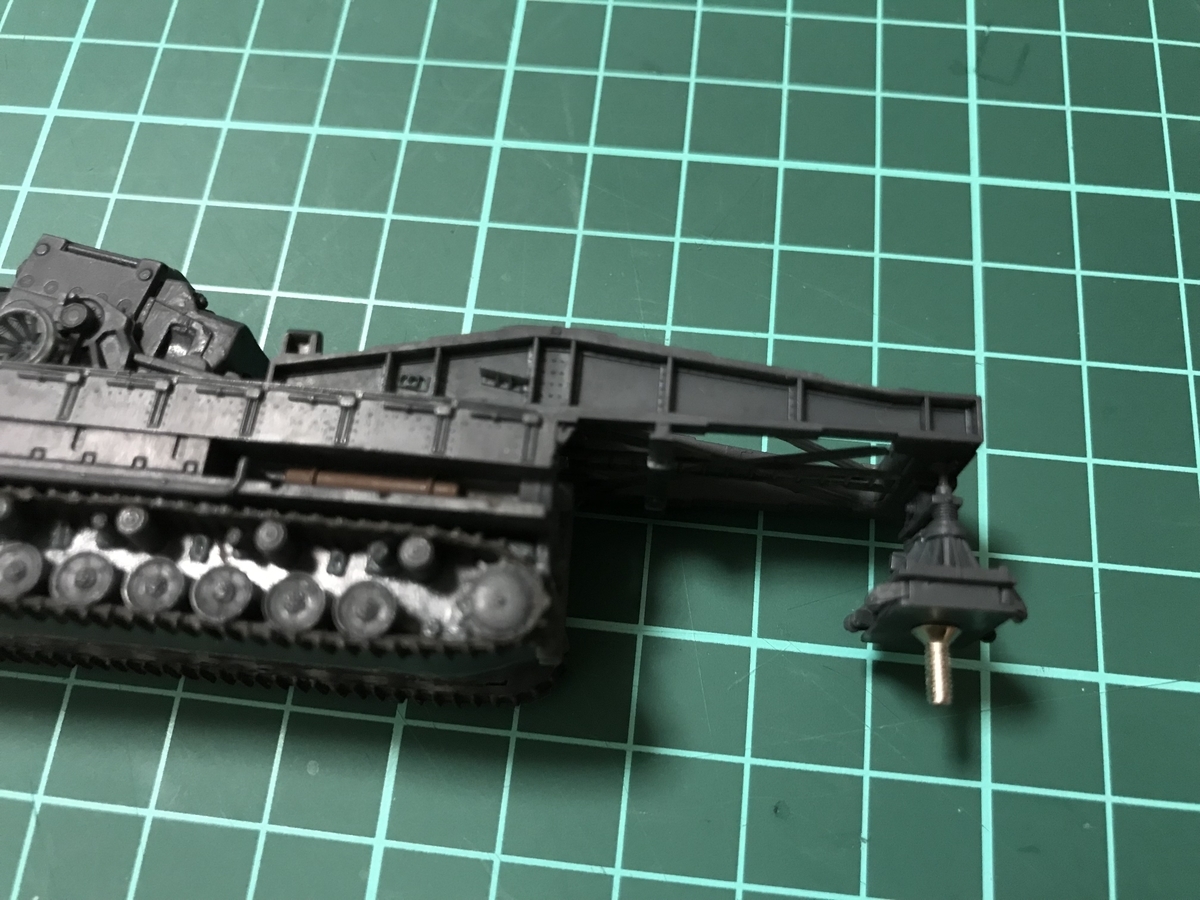1⁄144 ドイツ軍 ドラゴン | カール自走臼砲 :: 自走重臼砲カール
