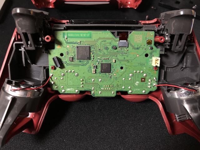 Ps4のコントローラーが誤動作するので誰でも出来る分解 修理法を紹介します る 子のヲタく拝見 Ps4のコントローラーが誤動作するので誰でも出来る分解 修理法を紹介します る 子のヲタく拝見