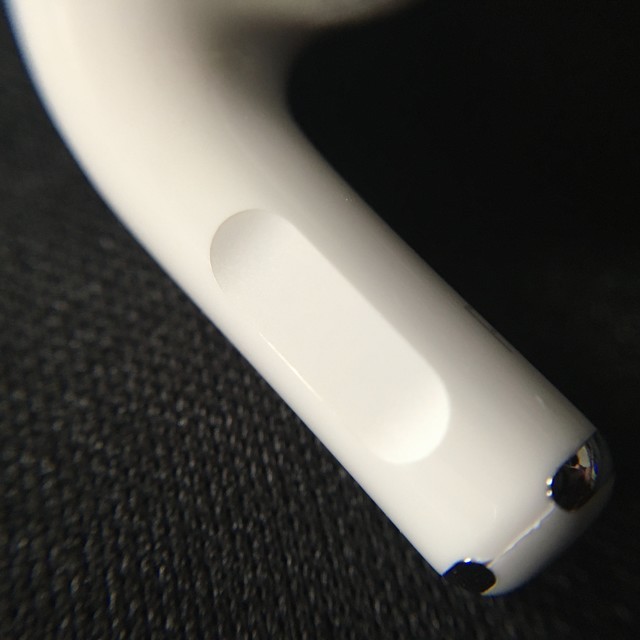f:id:ruko036:20191031100048j:plain AirPods Pro