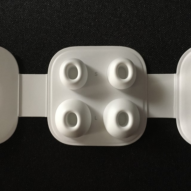 f:id:ruko036:20191031100123j:plain AirPods Pro イヤーチップ