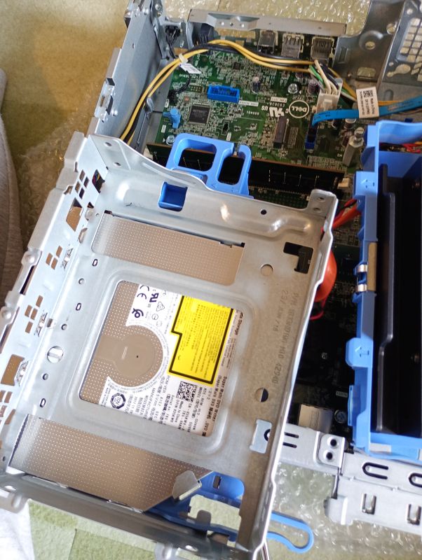 PCの入れ替え Windows11Proの中古品 Dell OptiPlex 3050 - 走れ