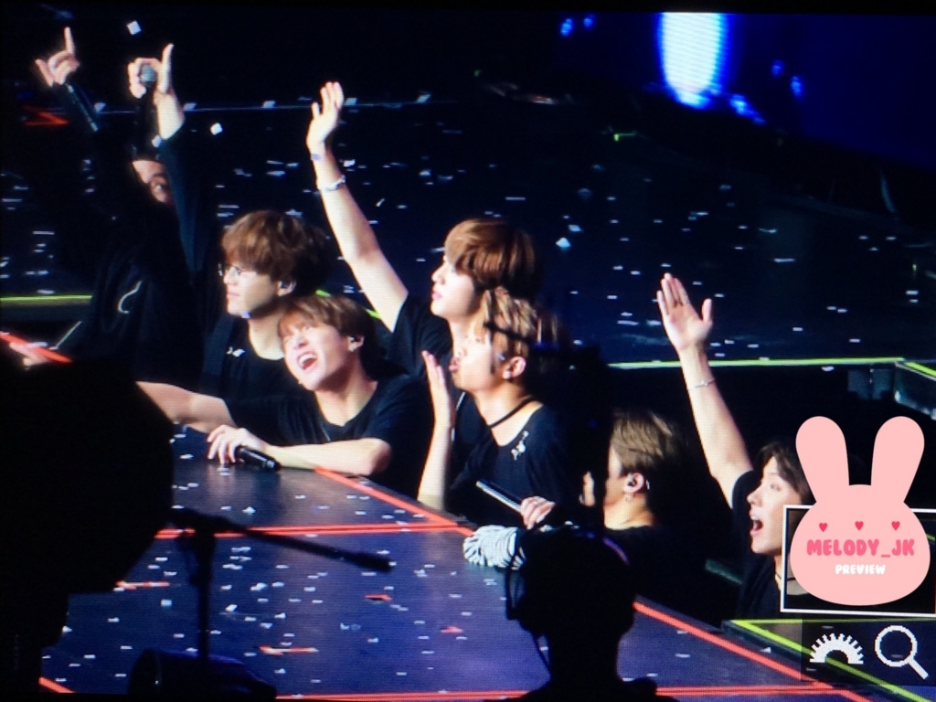 ステージサイド体感席 超前方で体験してみた K Pop ティアラをととのえて