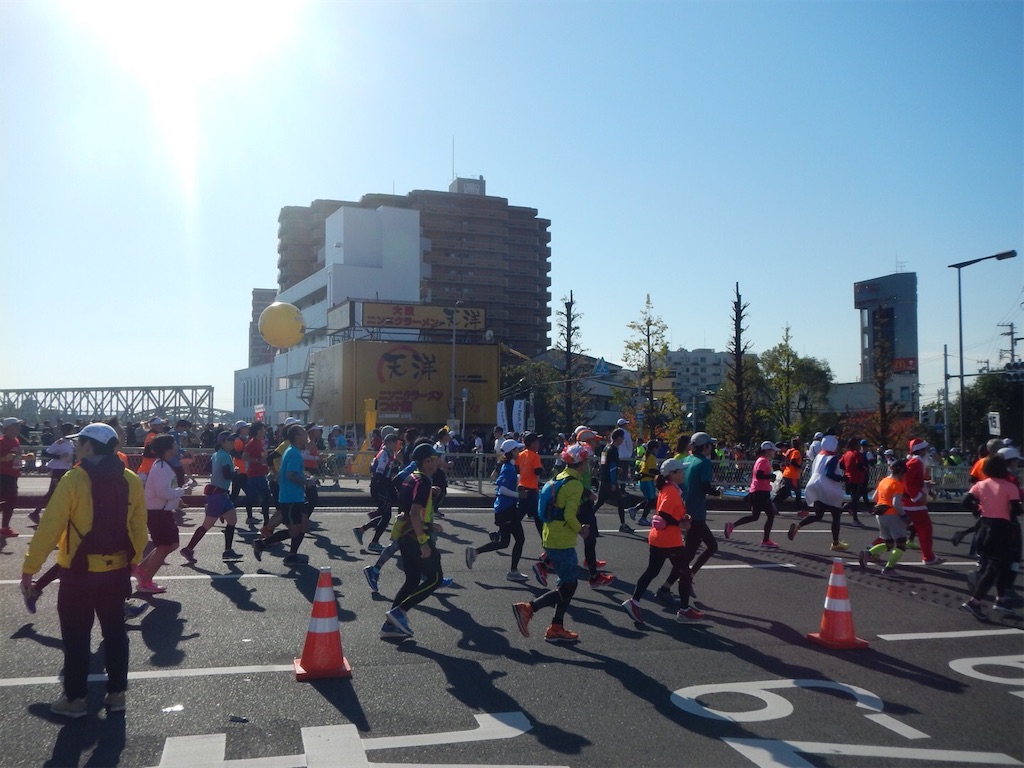 f:id:runmakino:20191202121428j:image