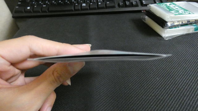 遊戯王でキャラクタースリーブのかけ方 レギュラーサイズでも大丈夫 あみブロ 遊戯王復帰勢ブログ