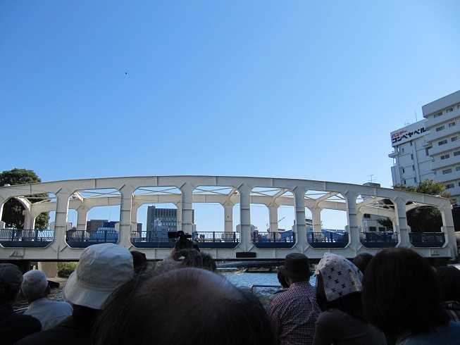 f:id:rvt-aa:20121021120821j:image:w480