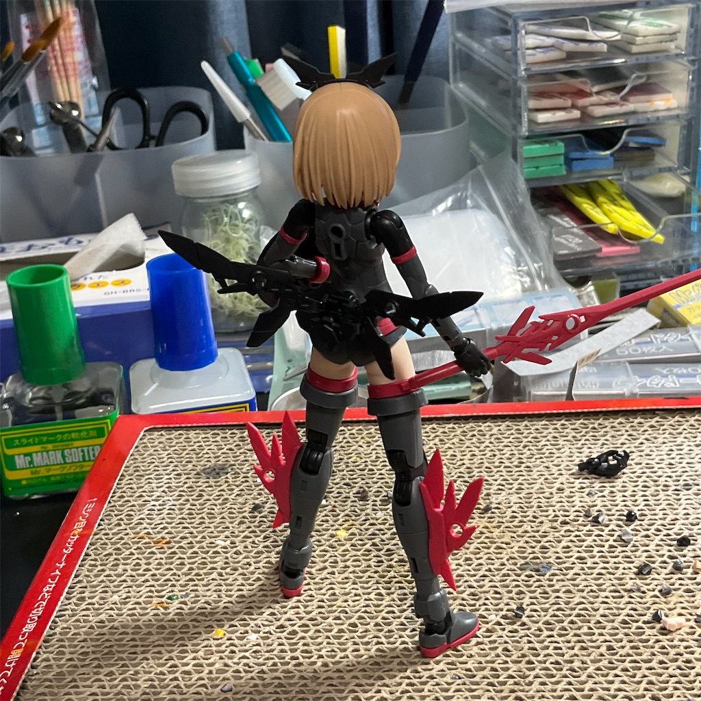 30MS ティアーシャ 塗装済み スムースつや消し ※背中確認要 30MS」より「30MS ティアーシャ（ダリアウエア）[カラーB]」が