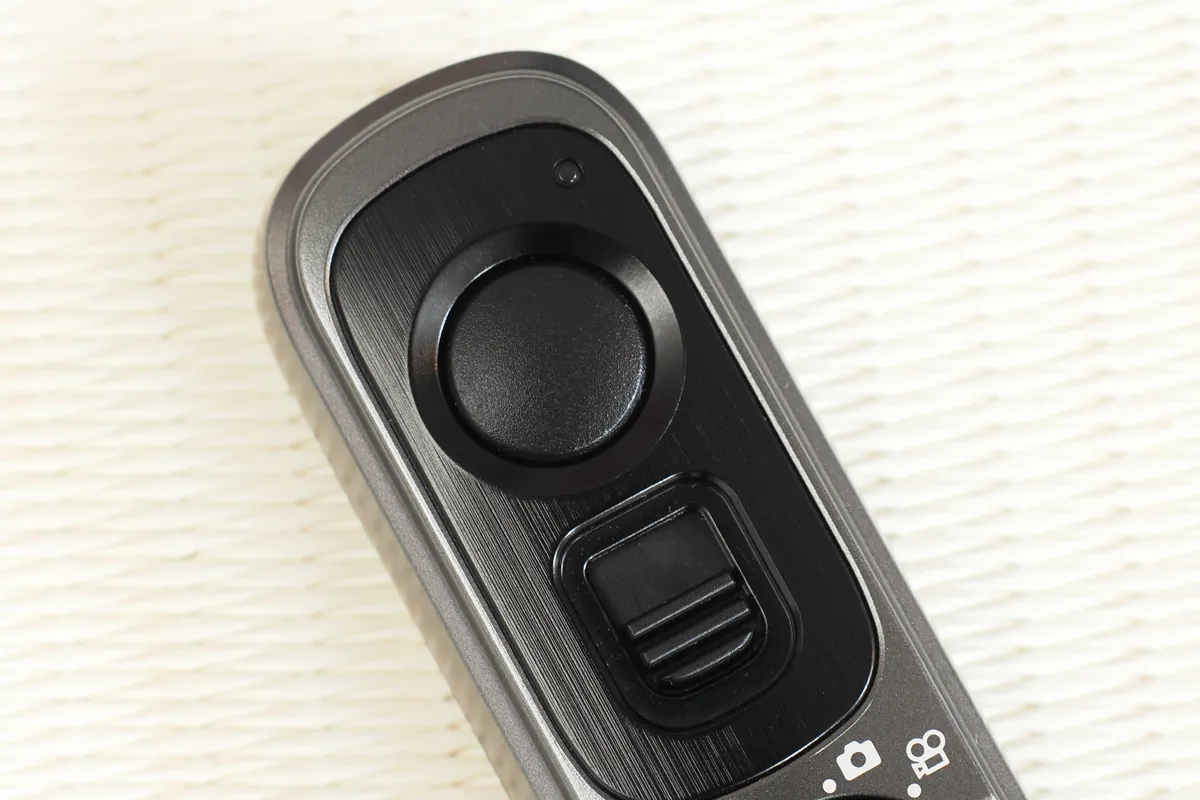 RM-WR2本体のクローズアップ画像