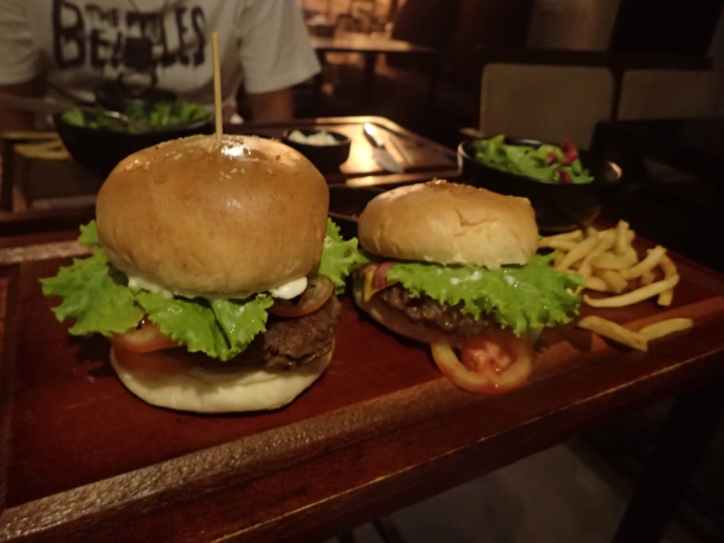 f:id:ryo-saya:20170207025851j:plain f:id:ryo-saya:20170207025851j:plain