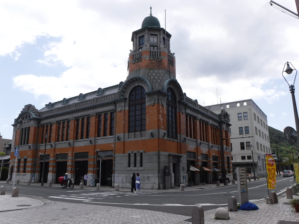 f:id:ryo326:20190515000256j:plain