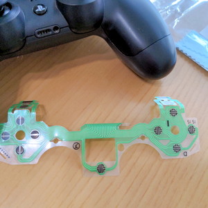 Ps4コントローラーの分解掃除 後編 俺パソセニョリータ Ps4コントローラーの分解掃除 後編 俺パソセニョリータ