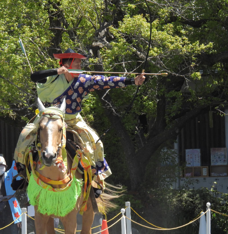 やぶさめ・スポーツ鏑流馬! - 南部鉄器マンの営業日記-2
