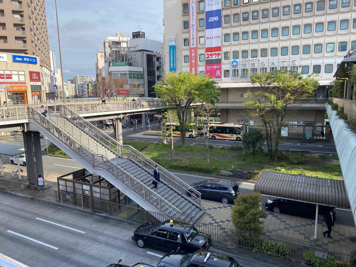 藤沢駅前