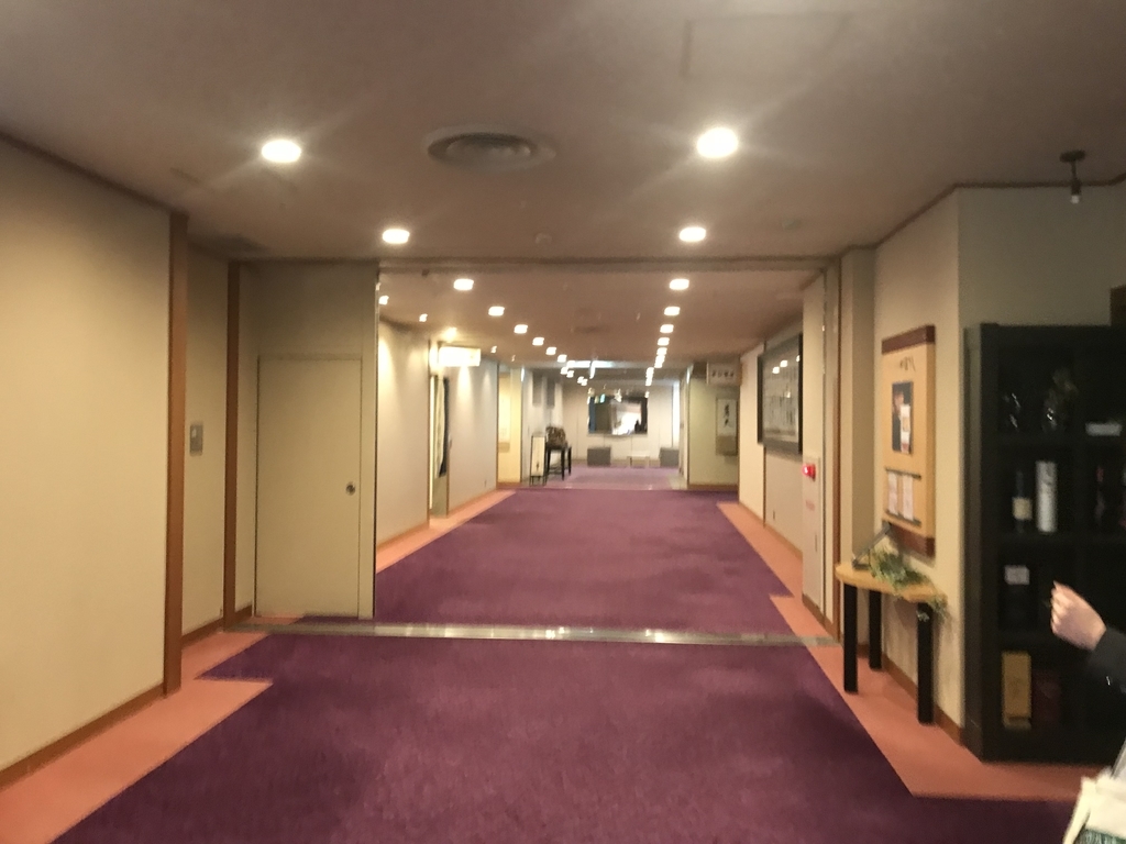雄山荘の廊下