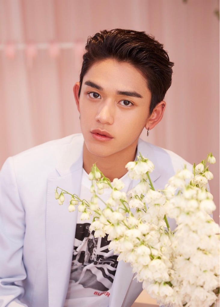 トレカ Lucas 黄旭熙 ルーカス SMTOWN WayV - メルカリ