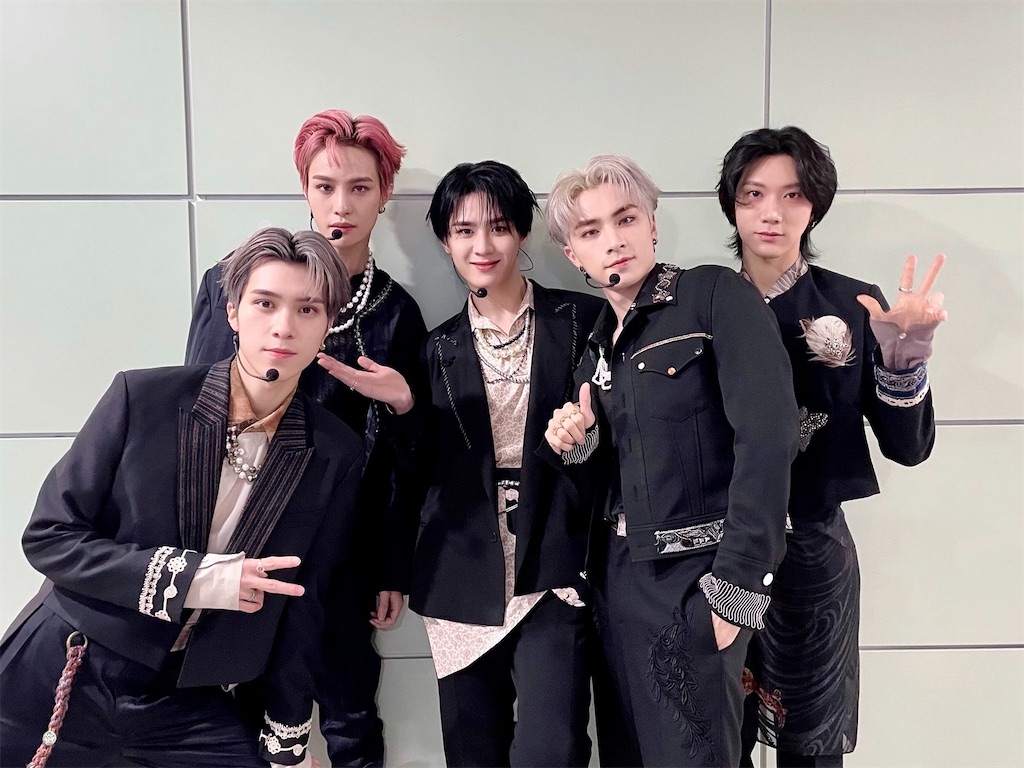 wayv kick back owhat 中国　抽選　トレカ　7枚　セット WayV｜セカンドフルアルバム『On My Youth』でカムバック