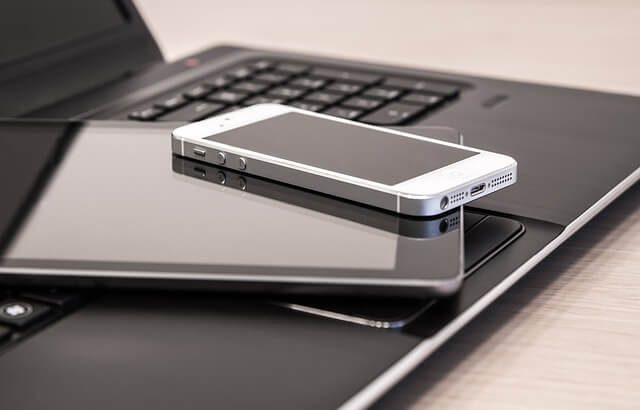 スマホ　タブレット　PC