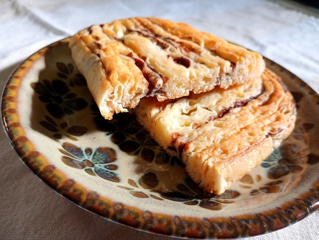 パスコ ロングライフブレッド 平焼きデニッシュチョコ