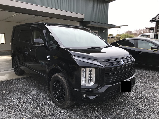 さなーずSHOP　新型デリカD5ブラック　スプレー塗料&ウレタンクリア 楽天市場】三菱 デリカd5 ペイントの通販