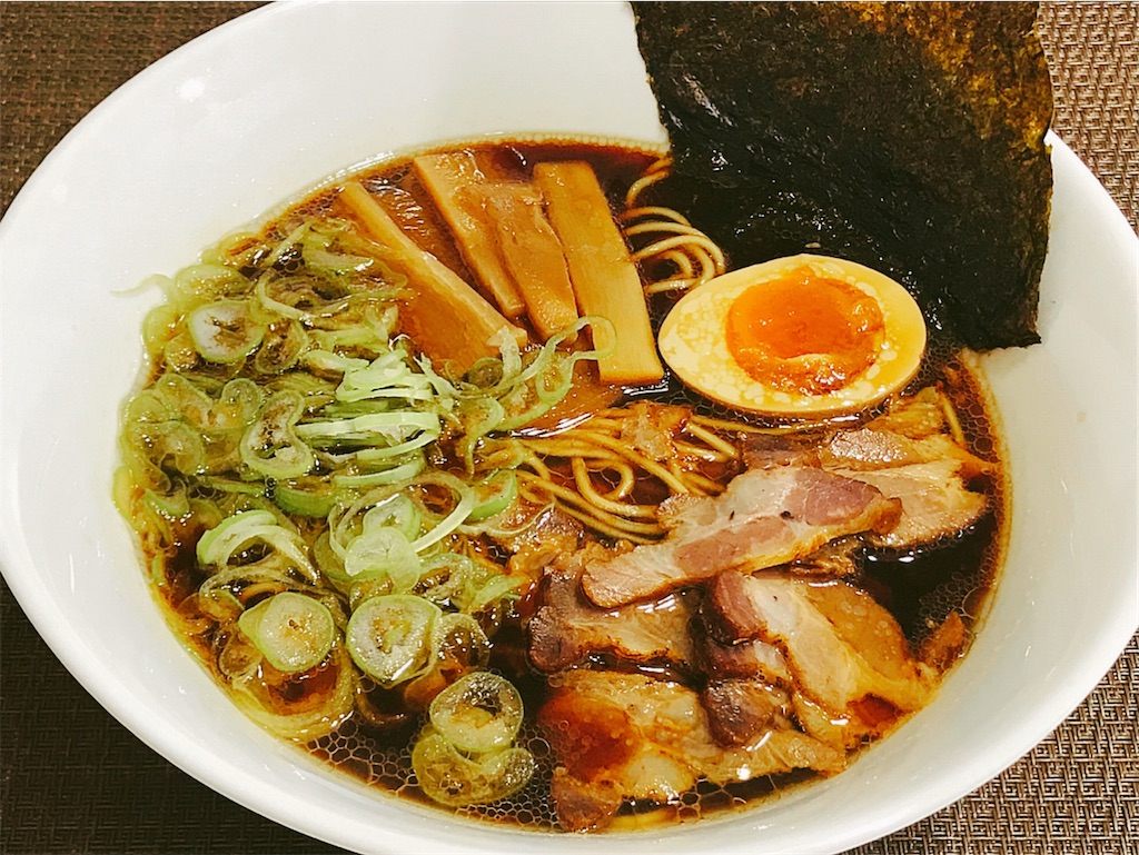 飯テロ)超本格チルド麺「銘店伝説」オリジナルラーメンどんぶりで至極
