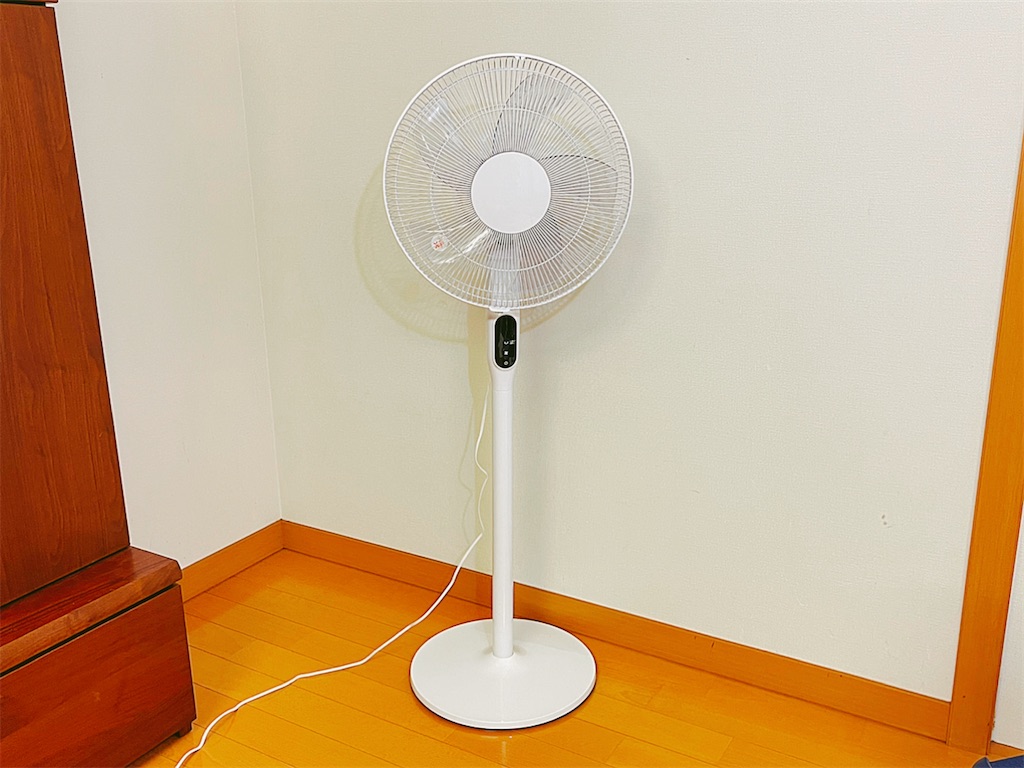 ✳️アイリスオーヤマ⚫︎ノンフロン⚫︎木目調⚫︎2019年製 ✳️アイリスオーヤマ⚫︎ノンフロン⚫︎木目調⚫︎2019年製