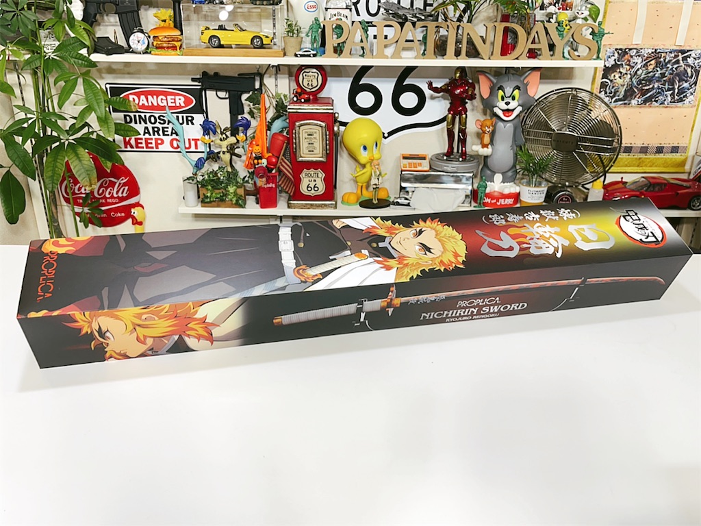 鬼滅の刃 PROPLICA 刀　煉獄杏寿郎 専用台座付き PROPLICA 日輪刀（煉獄杏寿郎）【2次：2021年8月発送】 | 鬼滅の刃