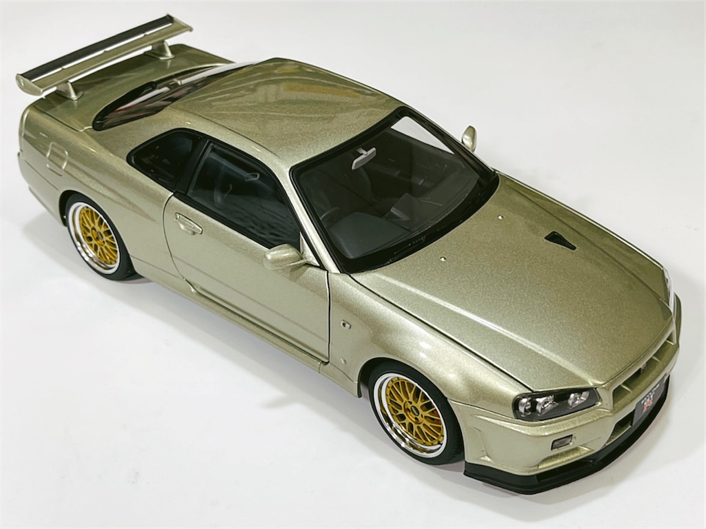 オートアート)日産スカイラインGT-R VスペックⅡニュル 