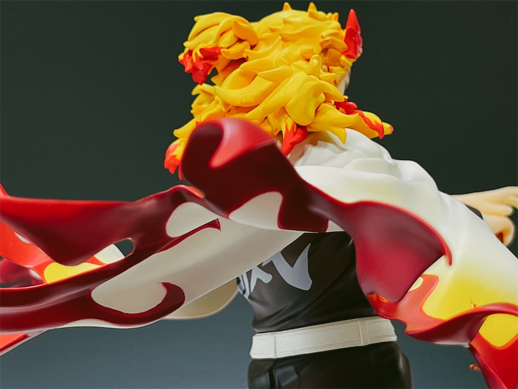 鬼滅の刃)1/8 劇場版 鬼滅の刃 煉獄 杏寿郎フイギュア買ってみた