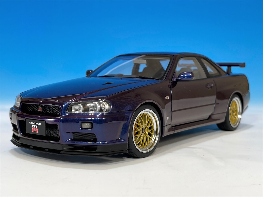 AUTOart 日産 スカイライン GT-R Vスペック II 