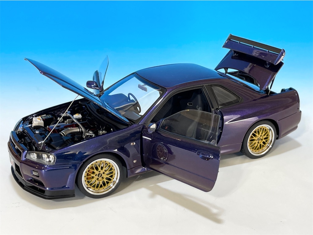 AUTOart 日産 スカイライン GT-R Vスペック II 
