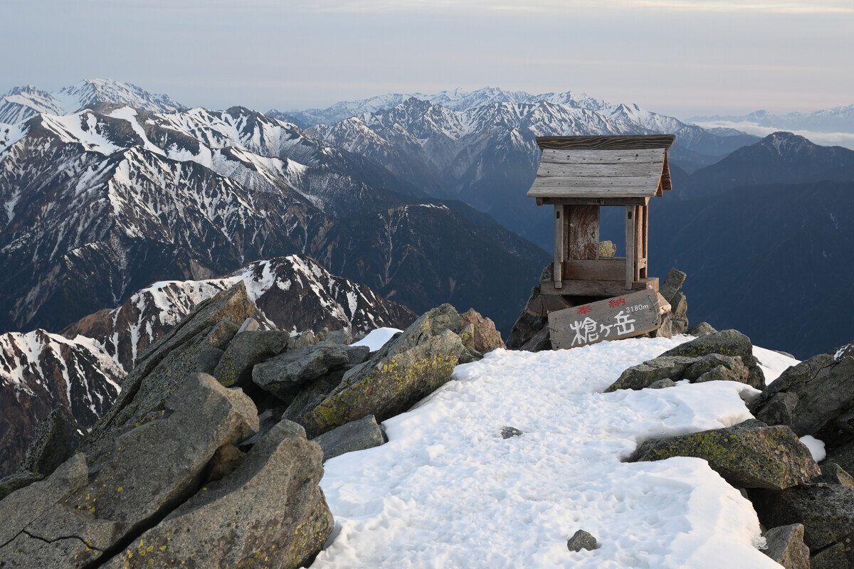 2026/4/18-4/19 GW前の残雪期の山歩き（上高地から槍ヶ岳、そして新