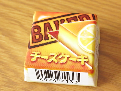 チロルチョコ　ベイクドチーズケーキ