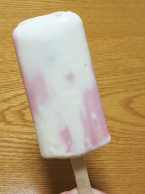 爽やか苺と濃いミルク