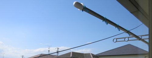 光回線のケーブルが…