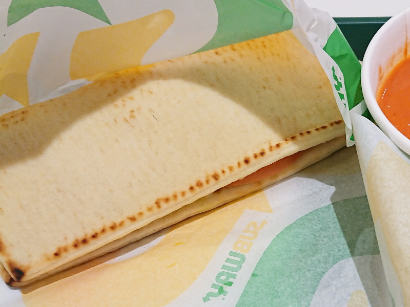 大人モッツァレラ・チキン f:id:sa_to_e:20190220171157j:plain