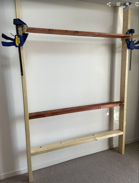 棚の組み立て写真