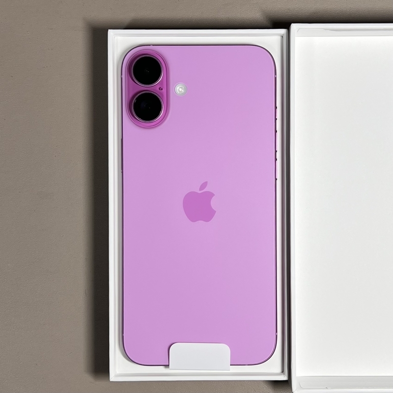 iPhone 16 Plusを買いました - さかつれづれ