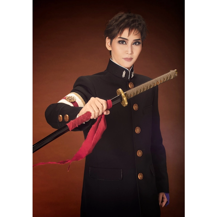 大逆転裁判 ほぼ等身大肖像壁掛 タペストリー 亜双義一真 画像