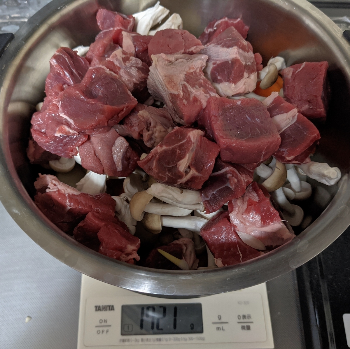 ホットクック リピ決定レシピ 勝間和代さんのビーフシチューを参考に トマト缶で無水ビーフシチュー さくり