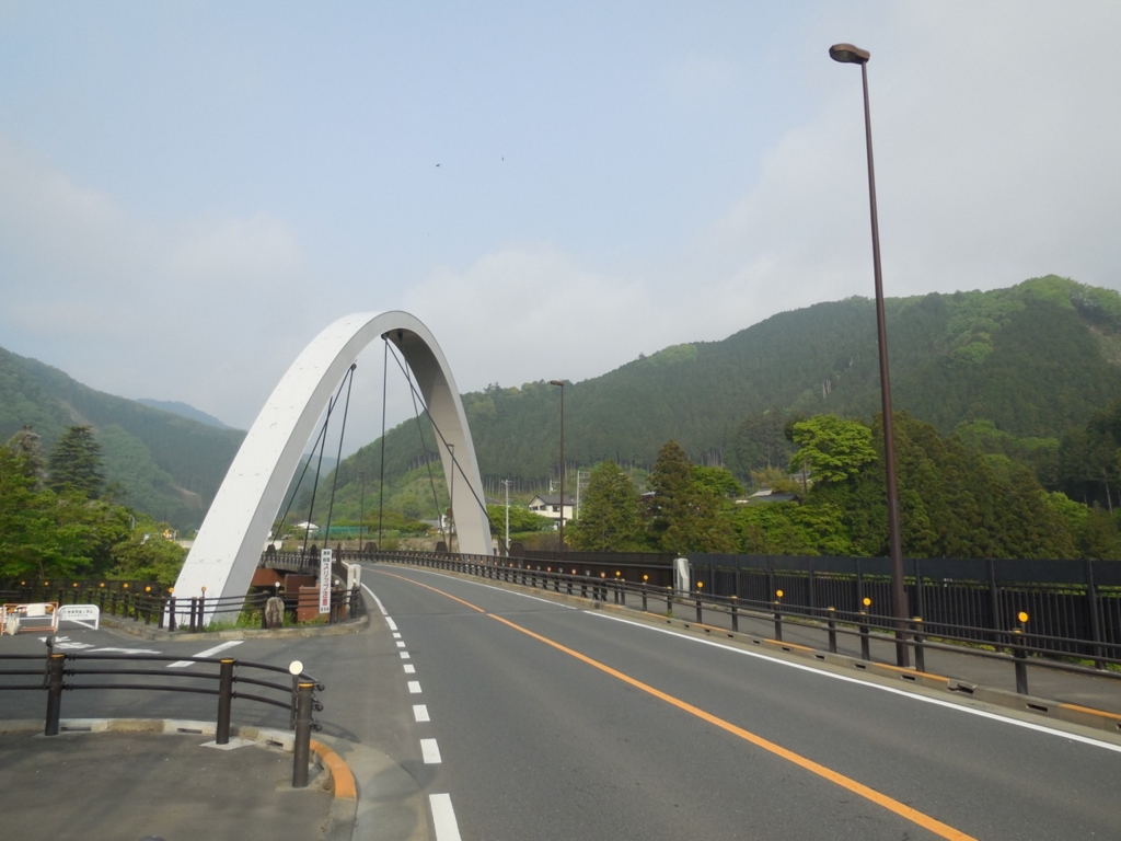 f:id:saetta0404:20160504083639j:plain f:id:saetta0404:20160504083639j:plain