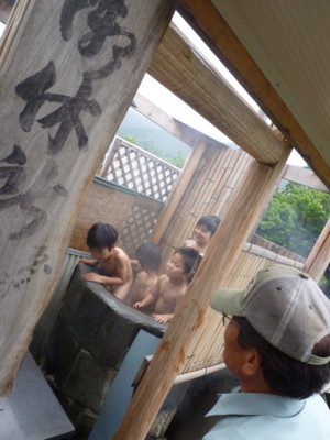 20110618114555