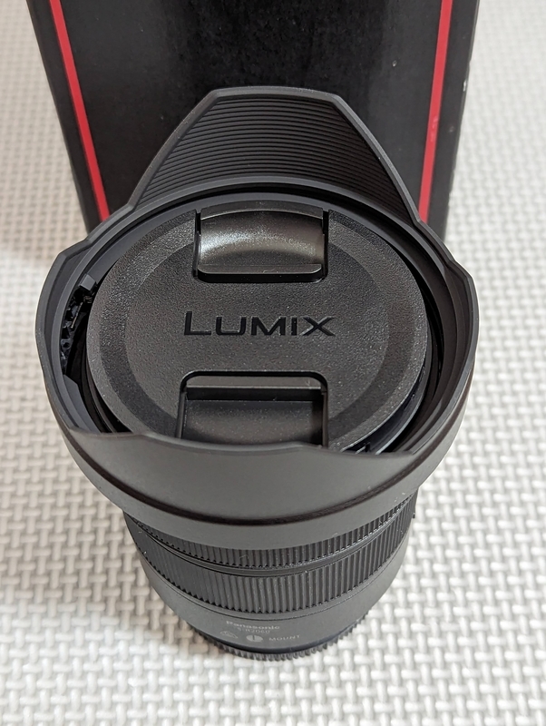 Leica SL2-Sと使うレンズ、「LUMIX S 20-60mm F3.5-5.6」が届いた